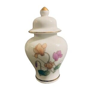 Fine China Japan Floral Porcelain Ginger Jar/Urn Vase with Gold Trim *Read*